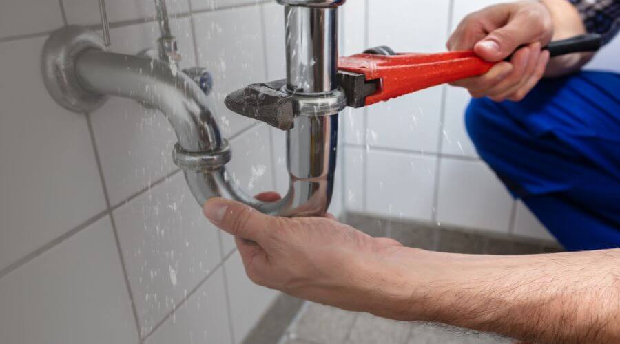 Professional expert plumbing services in Colony, OK